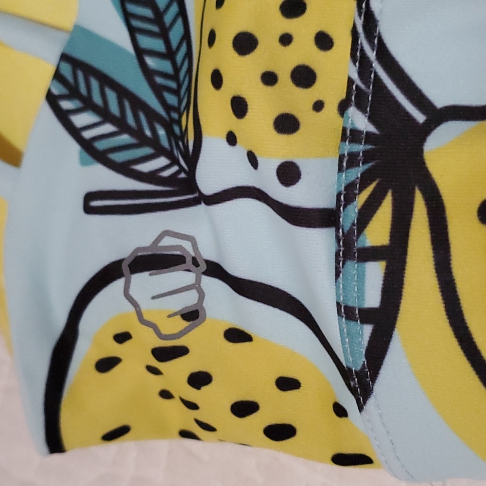 Feed Me Fight Me Lemon Squeeze Sportsbra, Size M - Picture 6 of 8